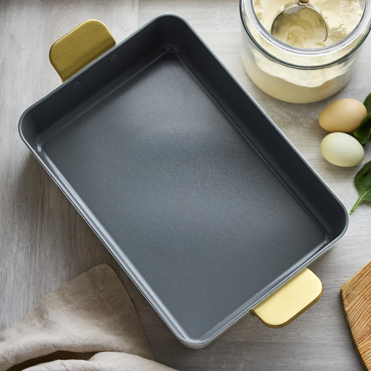 Stanley Tucci™ Ceramic Nonstick Lasagna Pan | Carrara White - Image 6