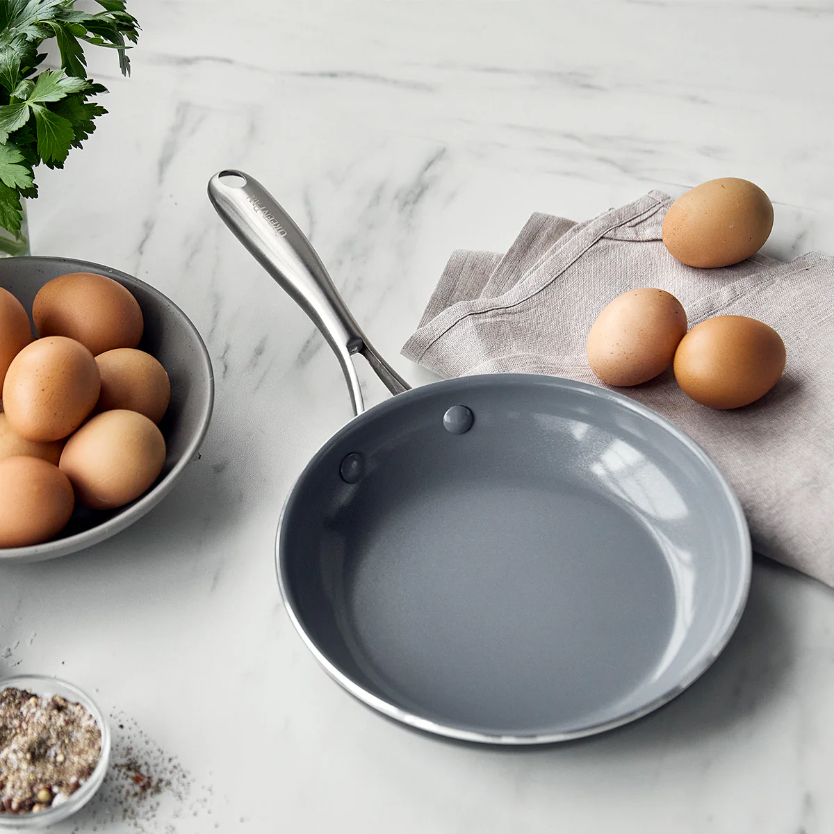 Swift Ceramic Nonstick 8" Frypan - Image 2