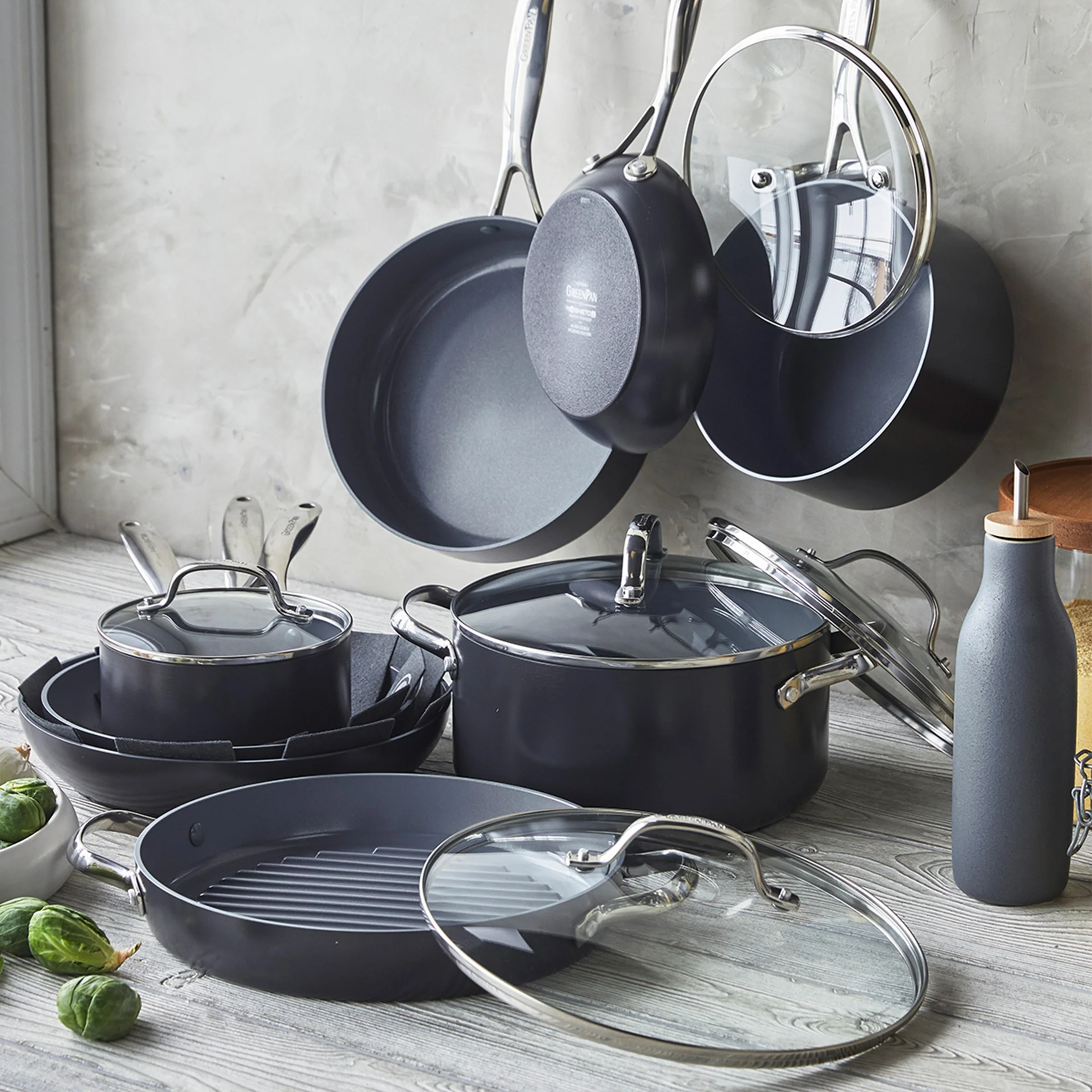 Valencia Pro Ceramic Nonstick 13-Piece Cookware Set - Image 3