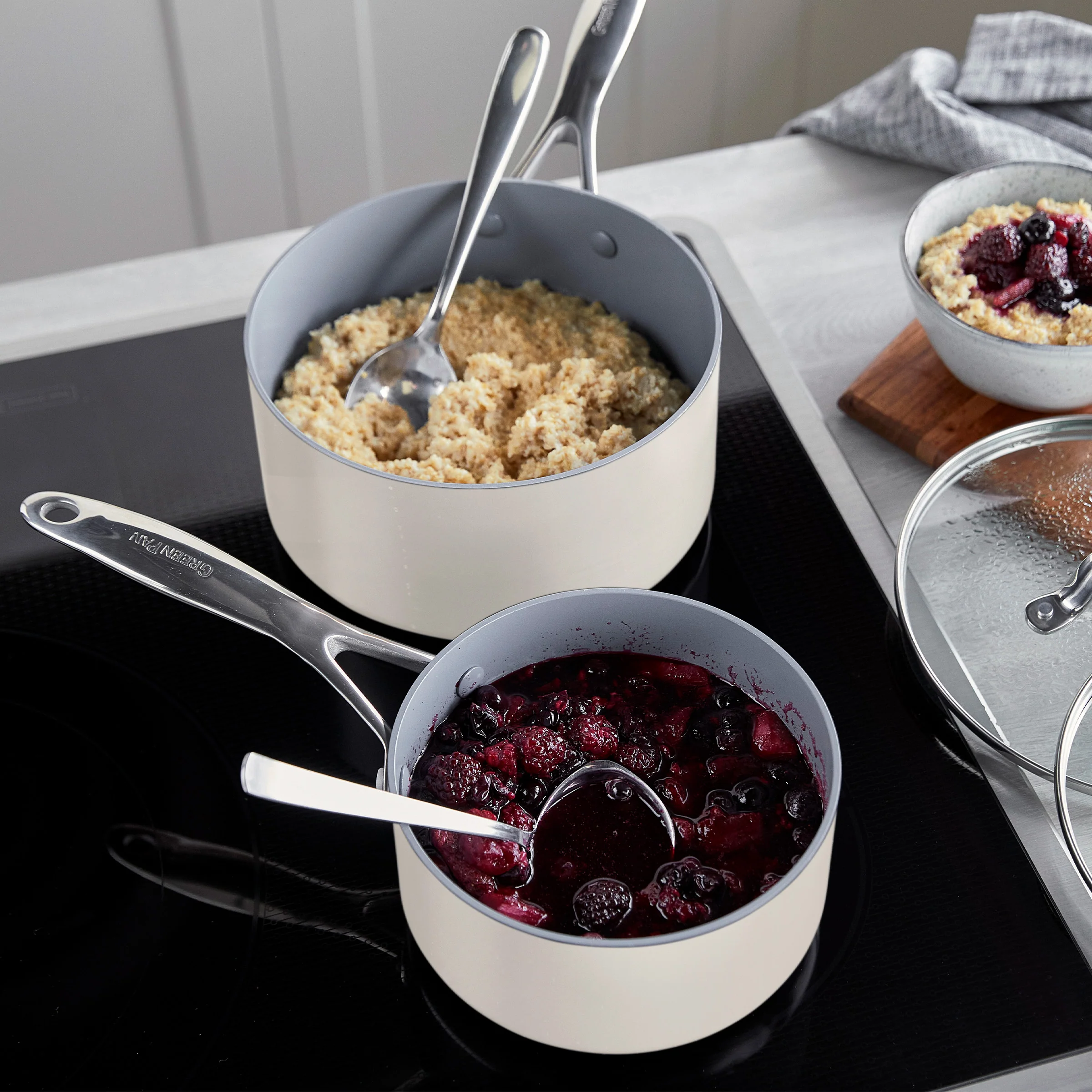 Valencia Pro Ceramic Nonstick 1.5-Quart and 3-Quart Saucepan Set with Lids | Cream - Image 5