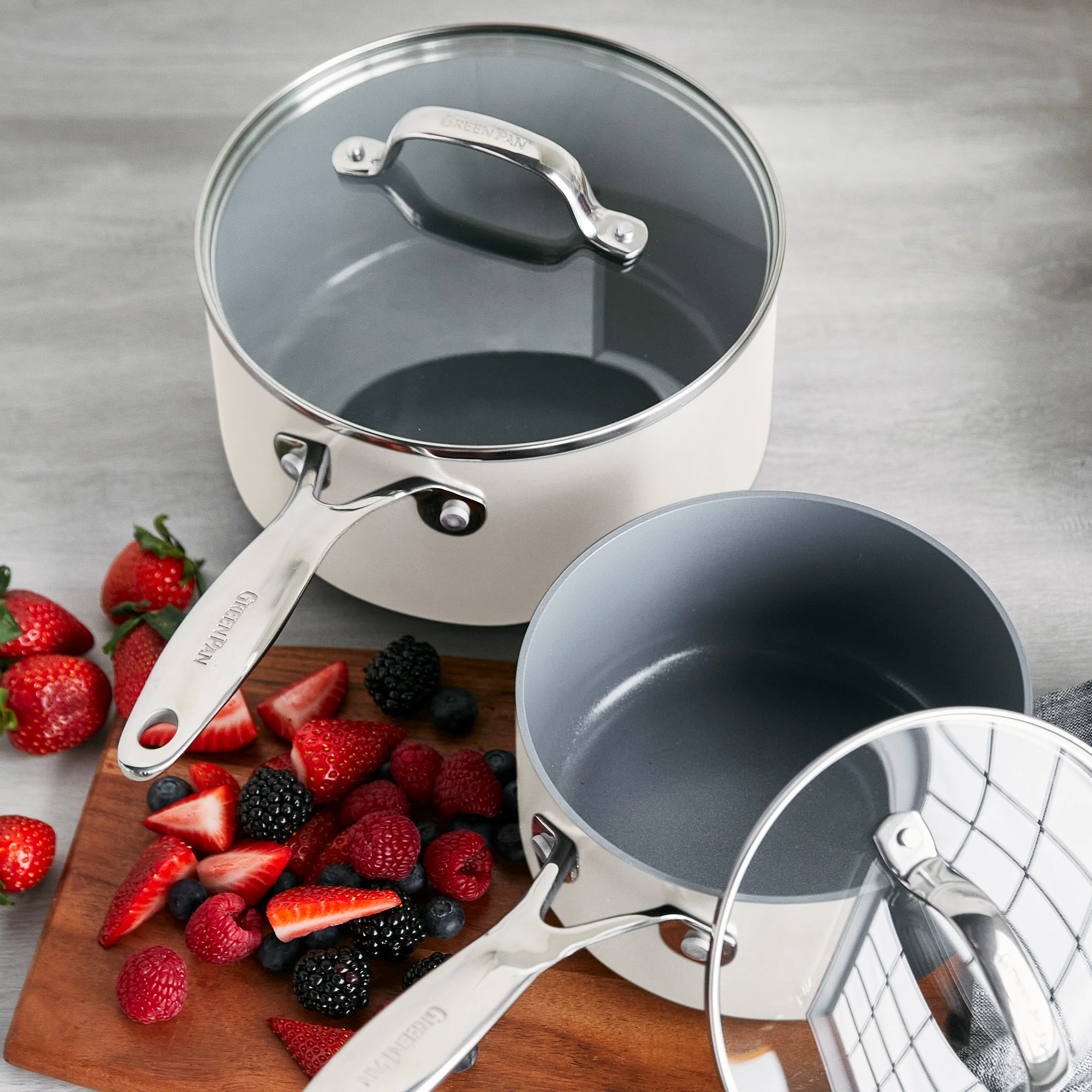 Valencia Pro Ceramic Nonstick 1.5-Quart and 3-Quart Saucepan Set with Lids | Cream - Image 7