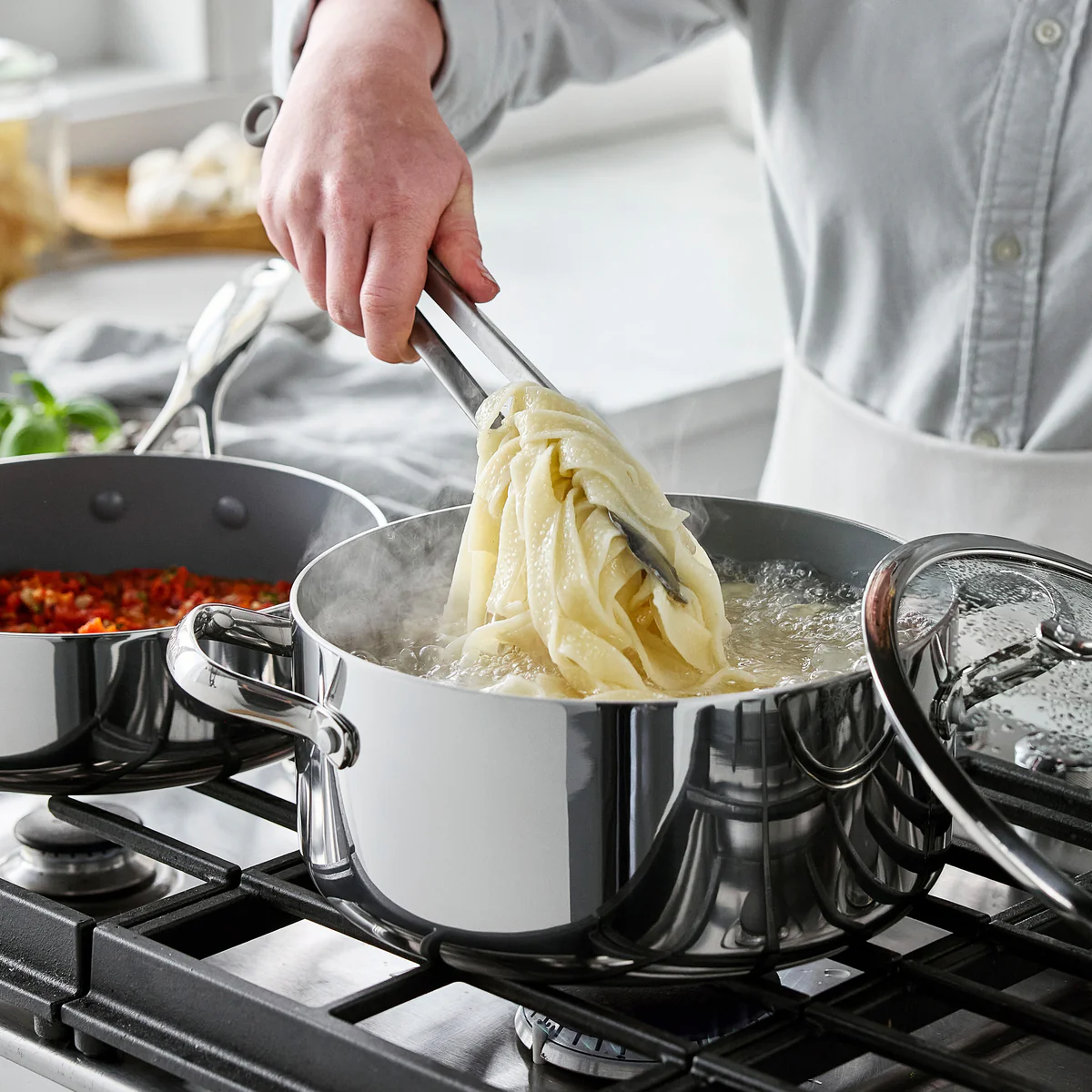 Valencia Pro Stainless Steel 10-Piece Cookware Set - Image 6