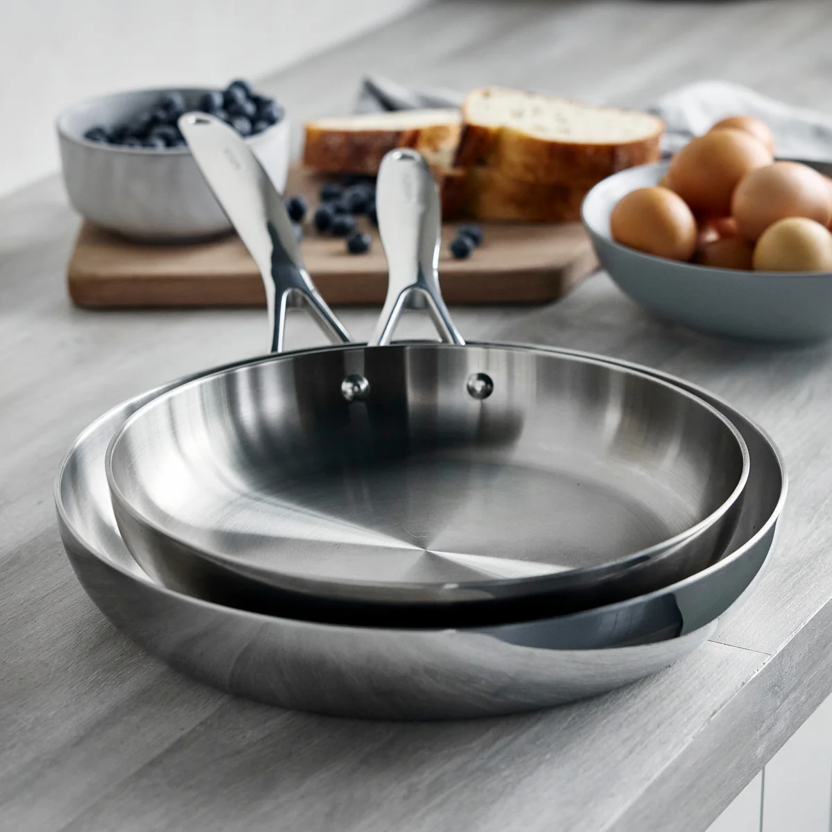 Valencia Pro Stainless Steel Uncoated 10" and 12" Frypan Set - Image 2